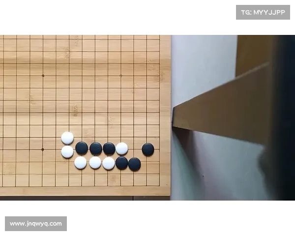 围棋中的致命小尖:对杀提吃的必胜手筋 围棋中的致命小尖:对杀提吃的必胜手筋
